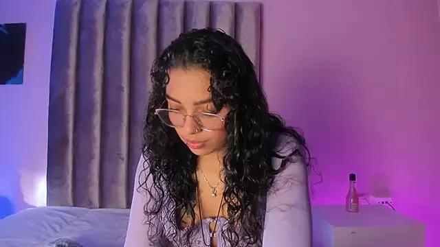Sabrina_Cook from StripChat is Freechat