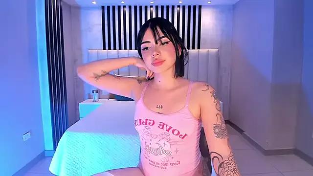 SalomeHills1 from StripChat is Freechat