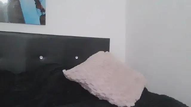 Samay_cole from StripChat