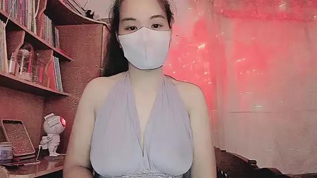 SanaAnika from StripChat is Freechat