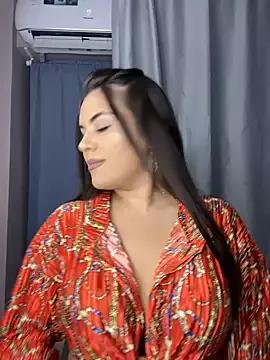 SarahLorenn from StripChat is Freechat