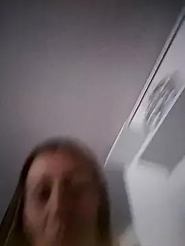 Sashawet06 from StripChat is Freechat