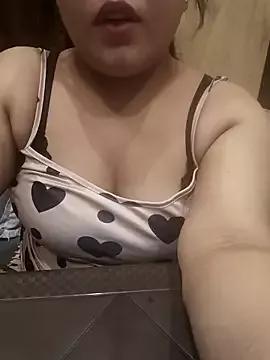 Sassy_Inaya from StripChat is Freechat