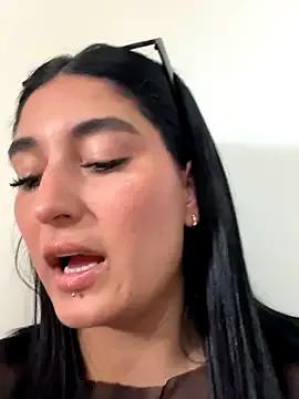 Scarlett_12 from StripChat is Freechat