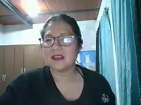 scarlett_widow_ from StripChat is Freechat