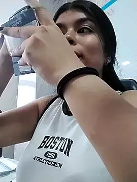 sccarlett_rousse from StripChat is Freechat