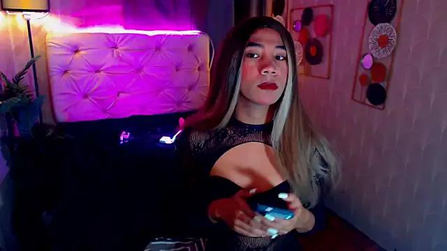 Seductive_nathalie from StripChat is Freechat