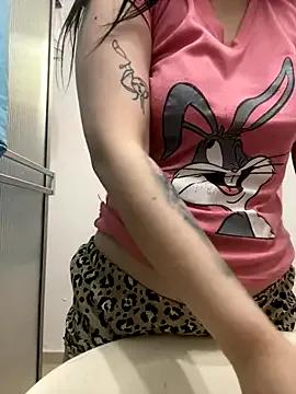 Selena_Roa from StripChat is Freechat