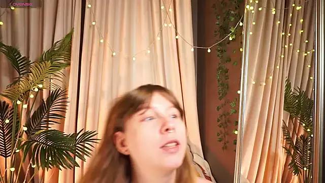 Sense_Of_Rosemary from StripChat is Freechat