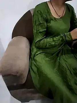 Servicegirl_499 from StripChat is Freechat