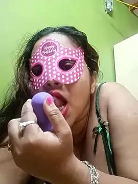 SexyBhabhi323 from StripChat is Freechat