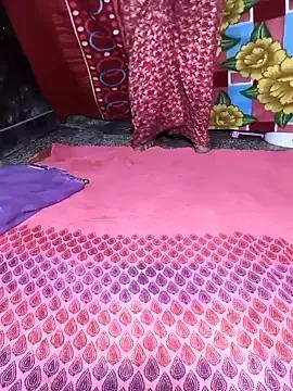 SEXYRANILOVE from StripChat is Freechat