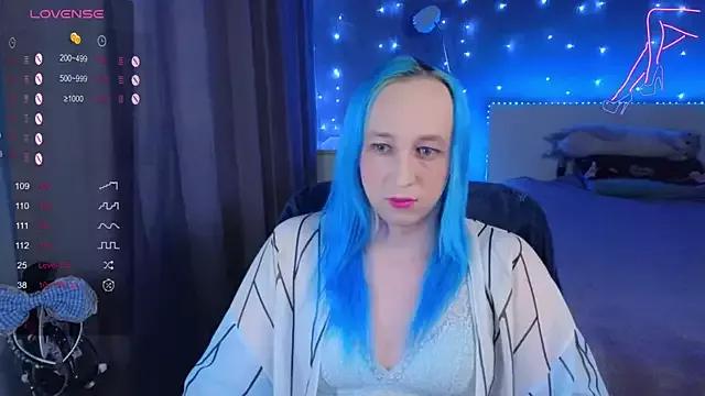 SexyTrixyLove from StripChat