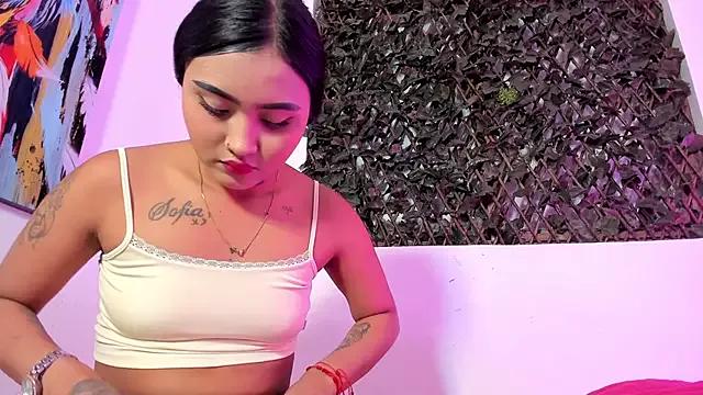 SharlotteGarcia from StripChat is Freechat