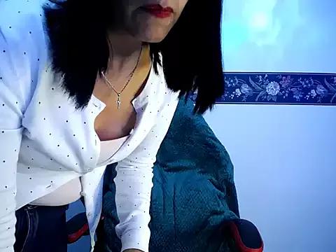sharoon_cheerry from StripChat is Freechat