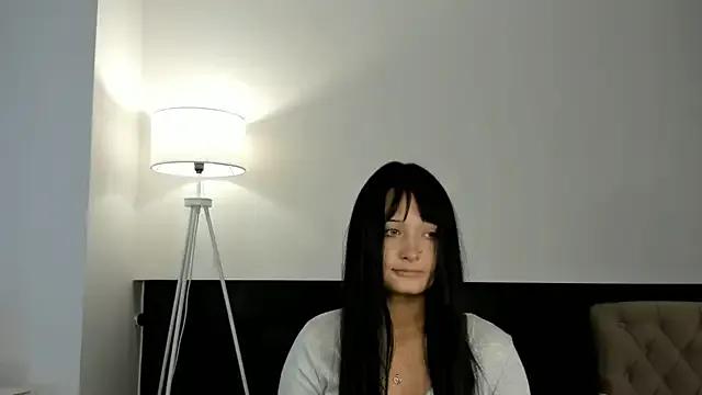 SherronSenner from StripChat is Freechat