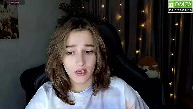 Sinty_Noria from StripChat is Freechat