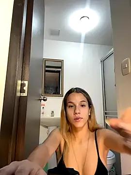 SkyWillow_Oficial from StripChat is Freechat