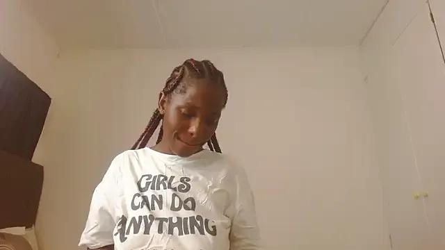 SoftRosee from StripChat