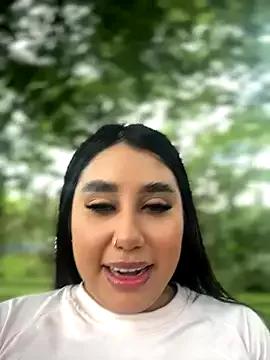 Sophie_Dreamss from StripChat is Freechat