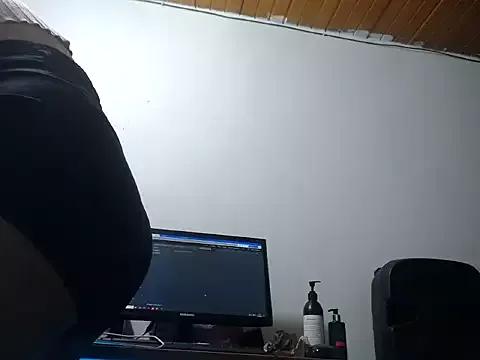 Sophie_Rosse1_ from StripChat is Freechat