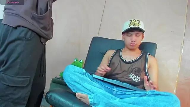 spicy_adonhis from StripChat is Freechat