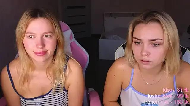stefany_and_bettany from StripChat is Freechat