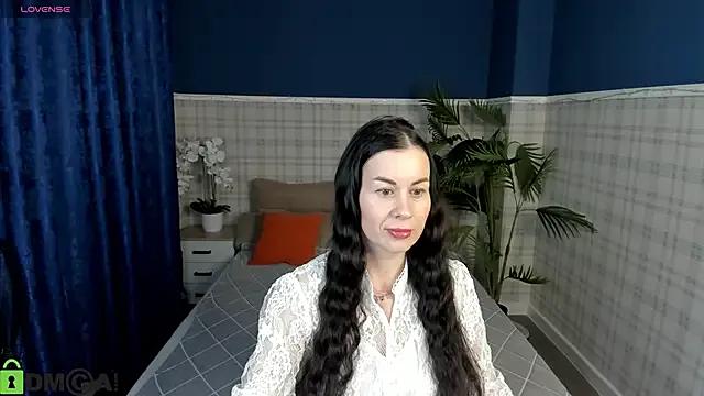 Stella_Leon from StripChat is Freechat
