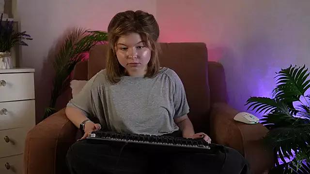 Stella_Vanila from StripChat is Freechat