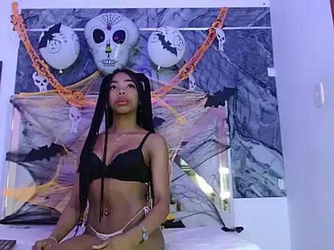 stellaponcecs from StripChat is Freechat