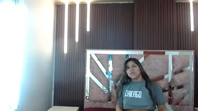 stephanie_ross from StripChat is Freechat