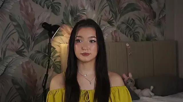 SunnivaDobbs from StripChat is Freechat