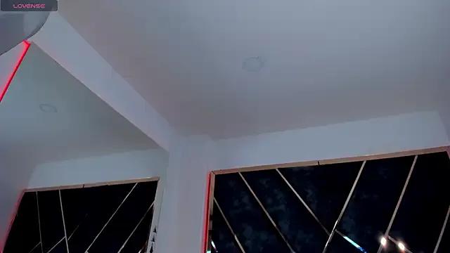 SusanaHenao from StripChat is Freechat