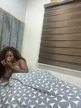 Sweetbootty from StripChat