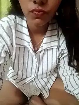 tamanna_Karu from StripChat is Freechat