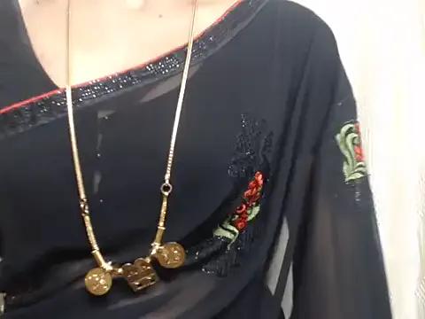 tamilpunitha from StripChat is Freechat