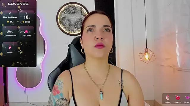 tatiana_sc from StripChat