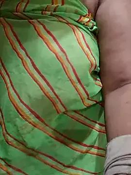 thelustybitch from StripChat is Freechat