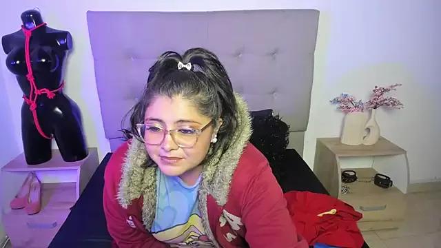 TiffanyAmazing from StripChat is Freechat