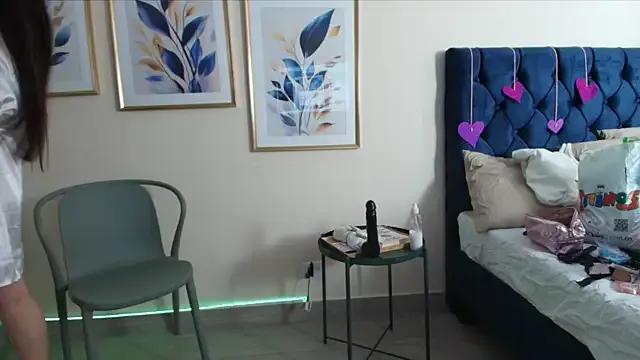 TiffanyStorms_LS from StripChat is Freechat