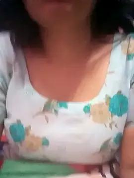 TINASONI from StripChat is Freechat