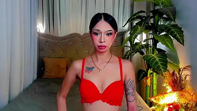 UrMassiveCockSabrinaOnTop from StripChat is Freechat