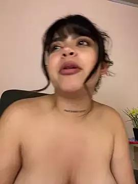 vale_18x from StripChat is Freechat