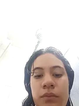 Valen_thompsom_002 from StripChat is Freechat