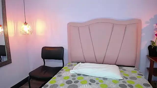 valentinaskinny1 from StripChat is Freechat