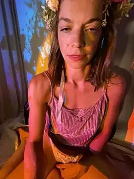 Vanillezucker from StripChat is Freechat