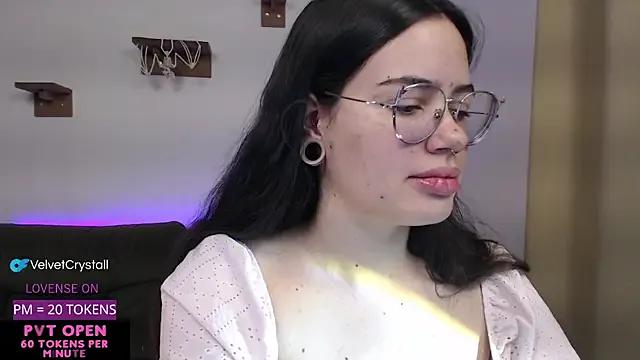 Velvetcrystall from StripChat is Freechat