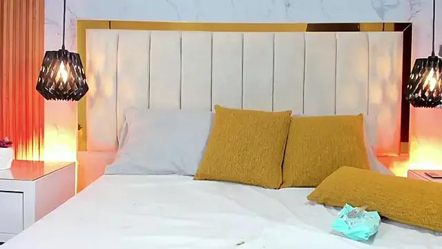 Veronica_gb from StripChat is Freechat