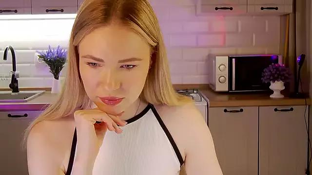 Veronika_Mitchel from StripChat is Freechat