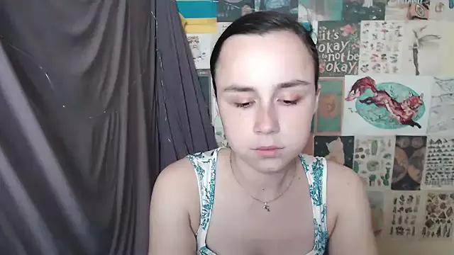 VeryVeryVeryShy_ from StripChat